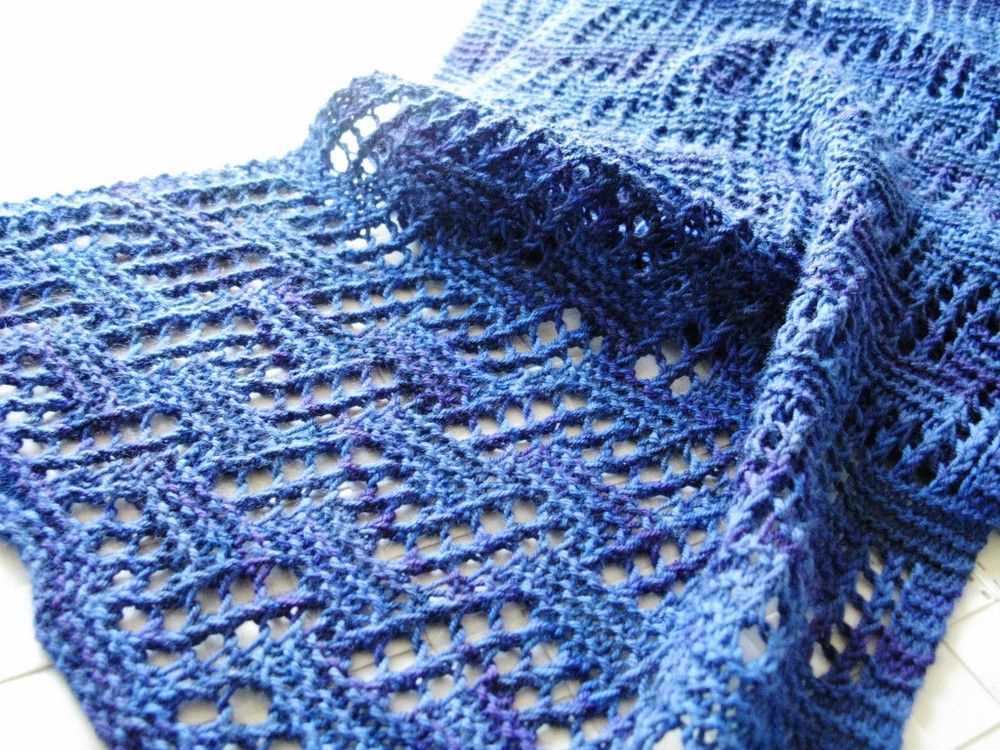 Simple knit shawl pattern free