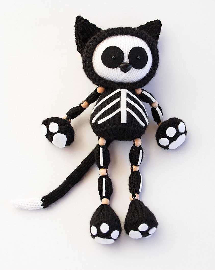 Skeleton knitting pattern