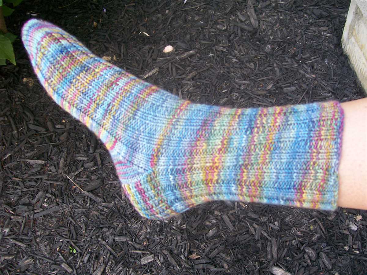 Sock knitting pattern free