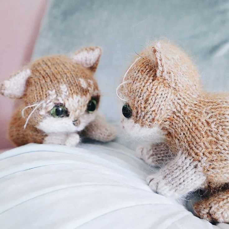 Cute knitted animal patterns