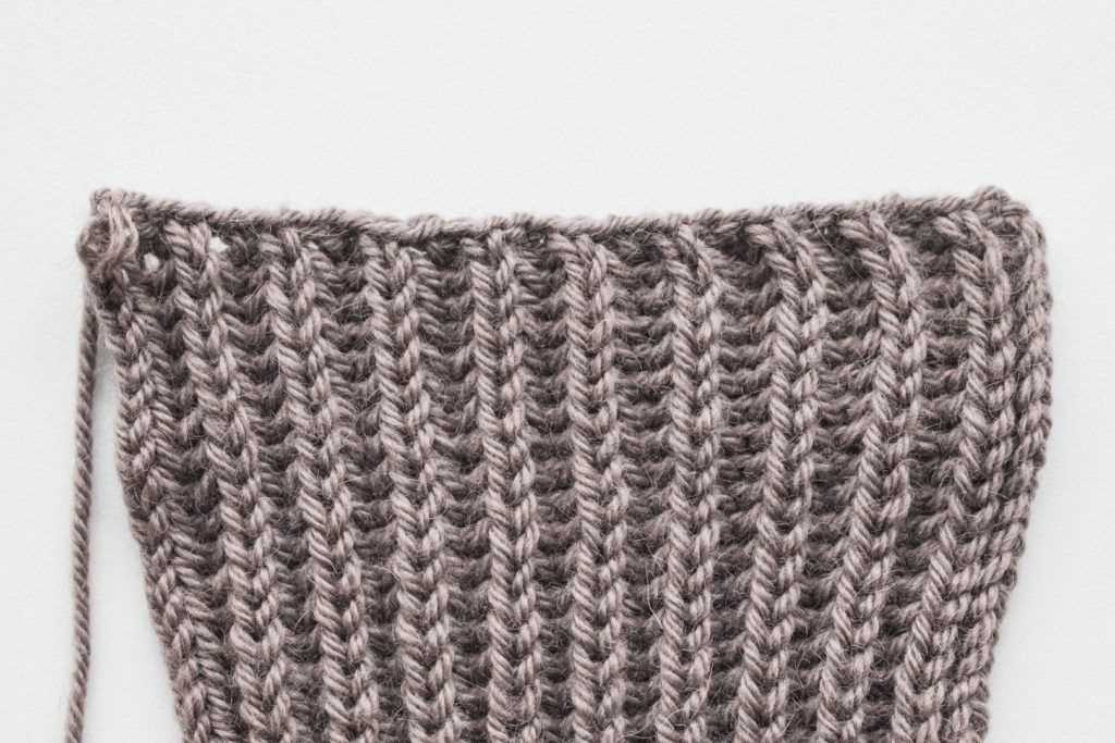 Twist headband pattern knit