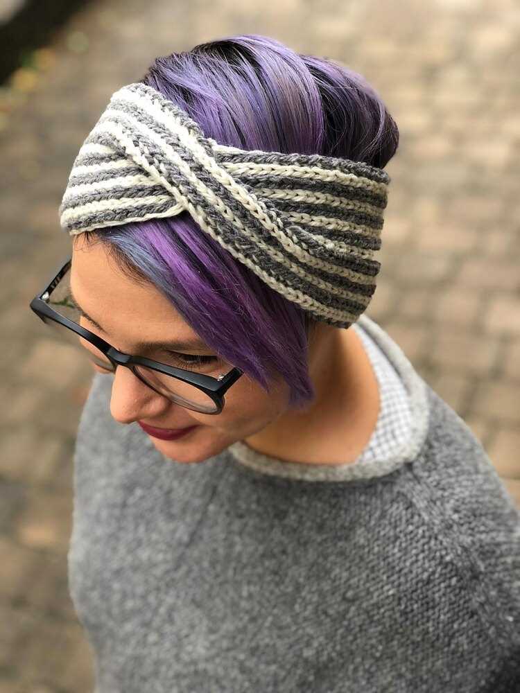 Twist headband pattern knit