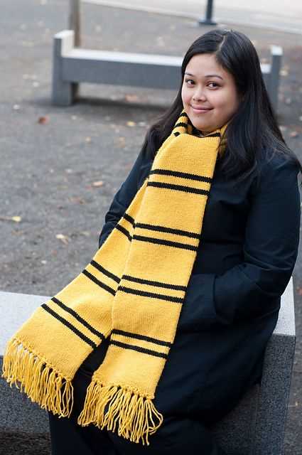 Hufflepuff scarf knitting pattern