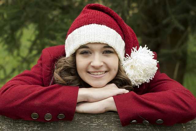Easy santa hat knitting pattern