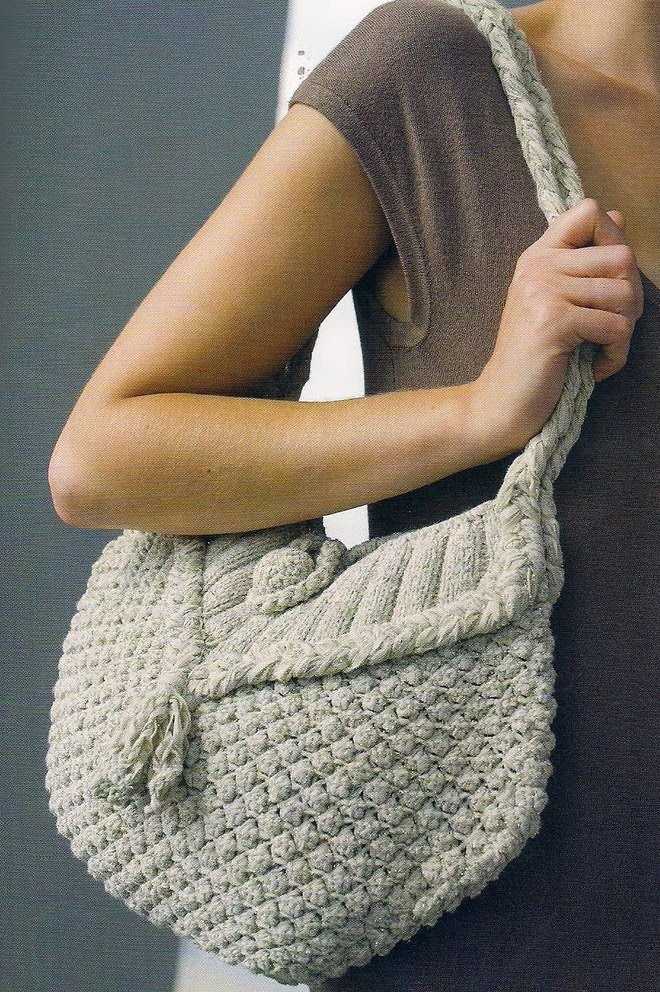 Knit messenger bag pattern