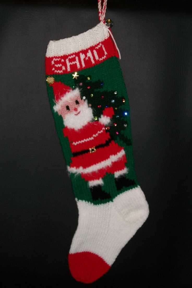 Knitted christmas tree stocking pattern