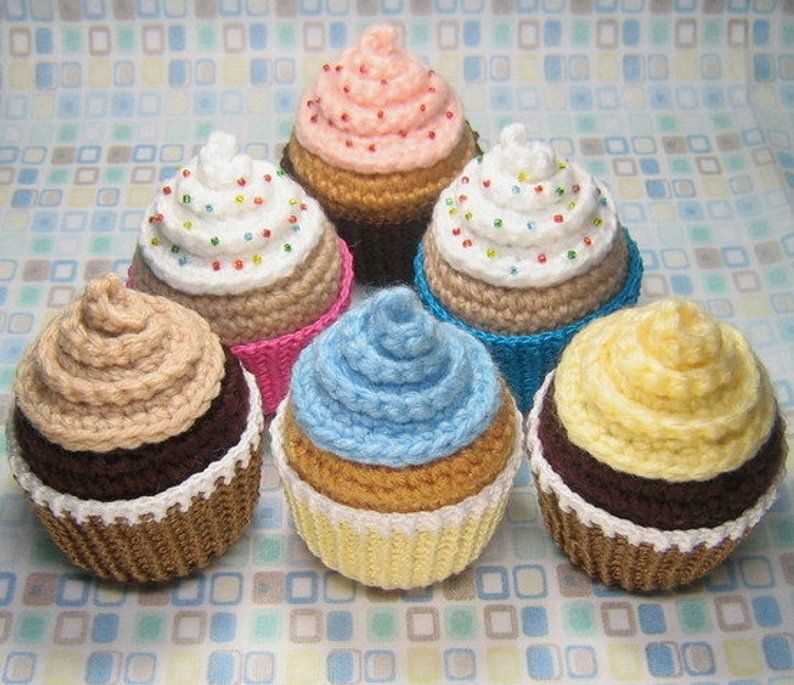 Cupcake knitting pattern