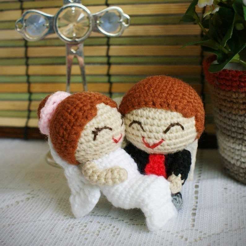 Bride and groom knitting pattern