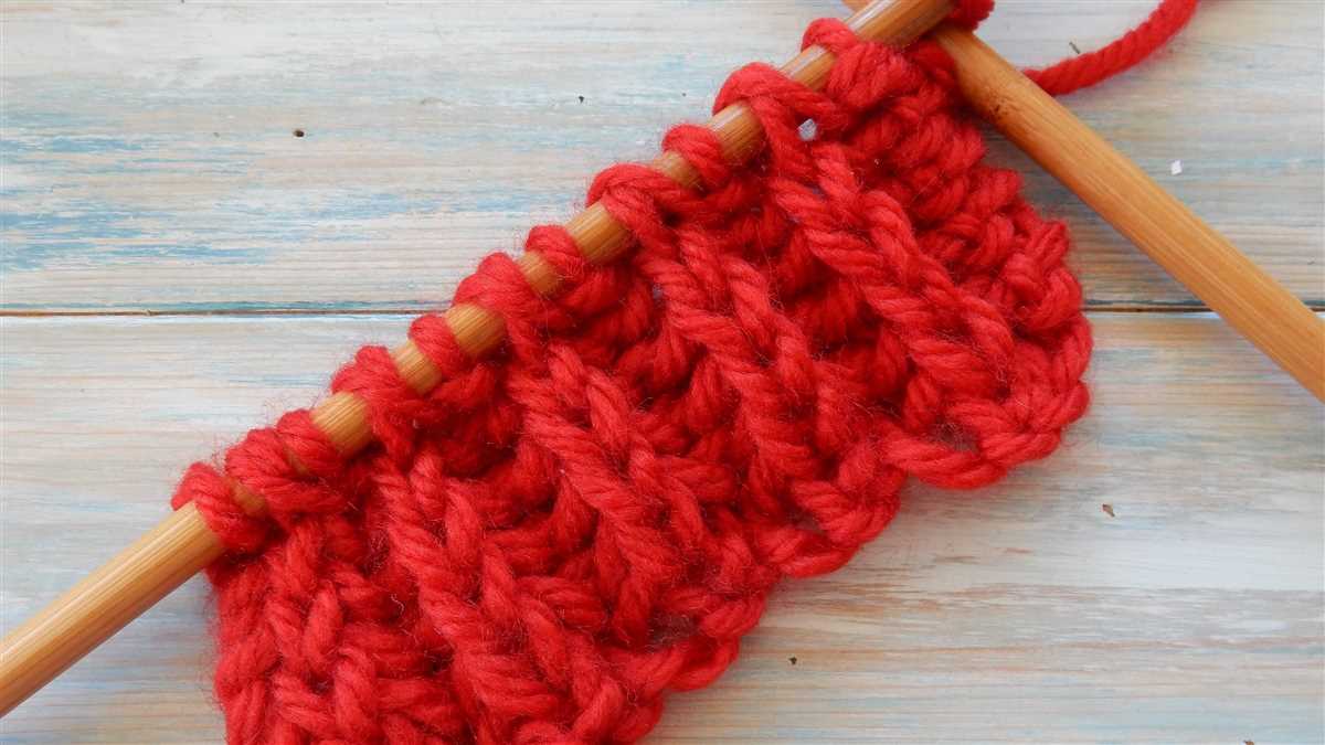 Knit and purl stitch scarf patterns
