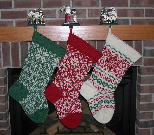 Dog christmas stocking knit pattern