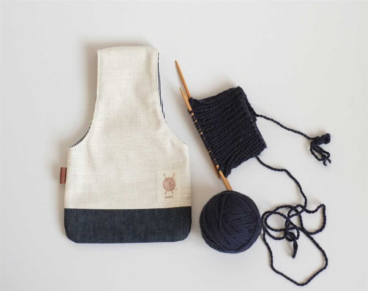 Knitted wristlets free patterns
