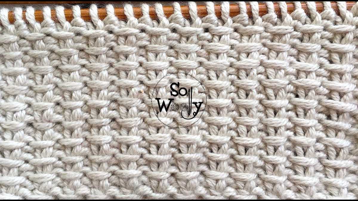 Two row repeat knitting pattern