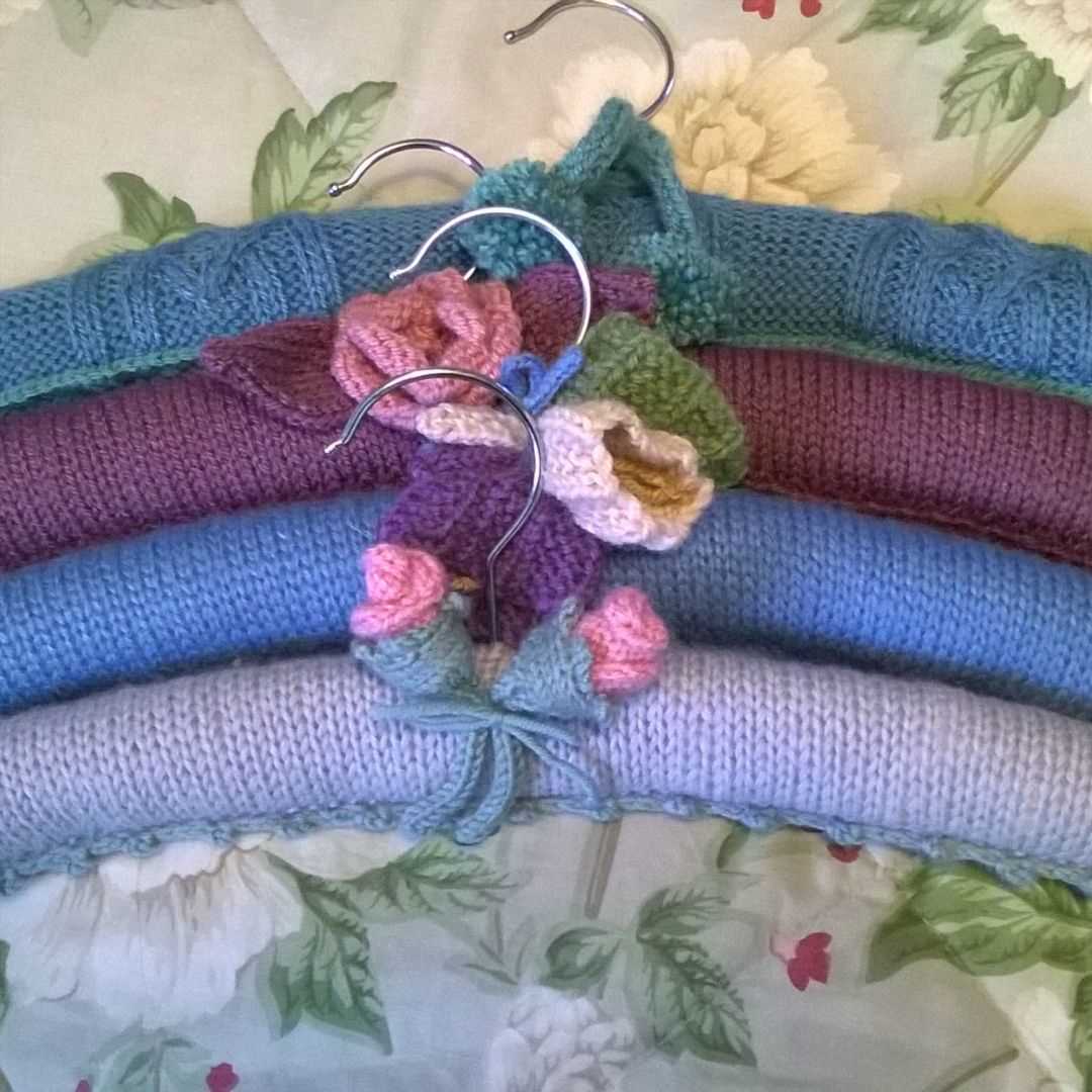 Knitted coat hanger patterns