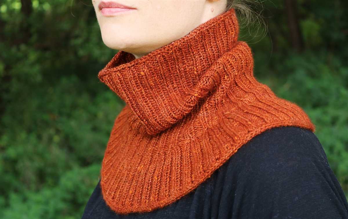 Knitting patterns for cowl neck scarves
