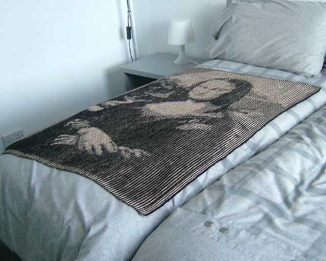 Illusion knitting pattern