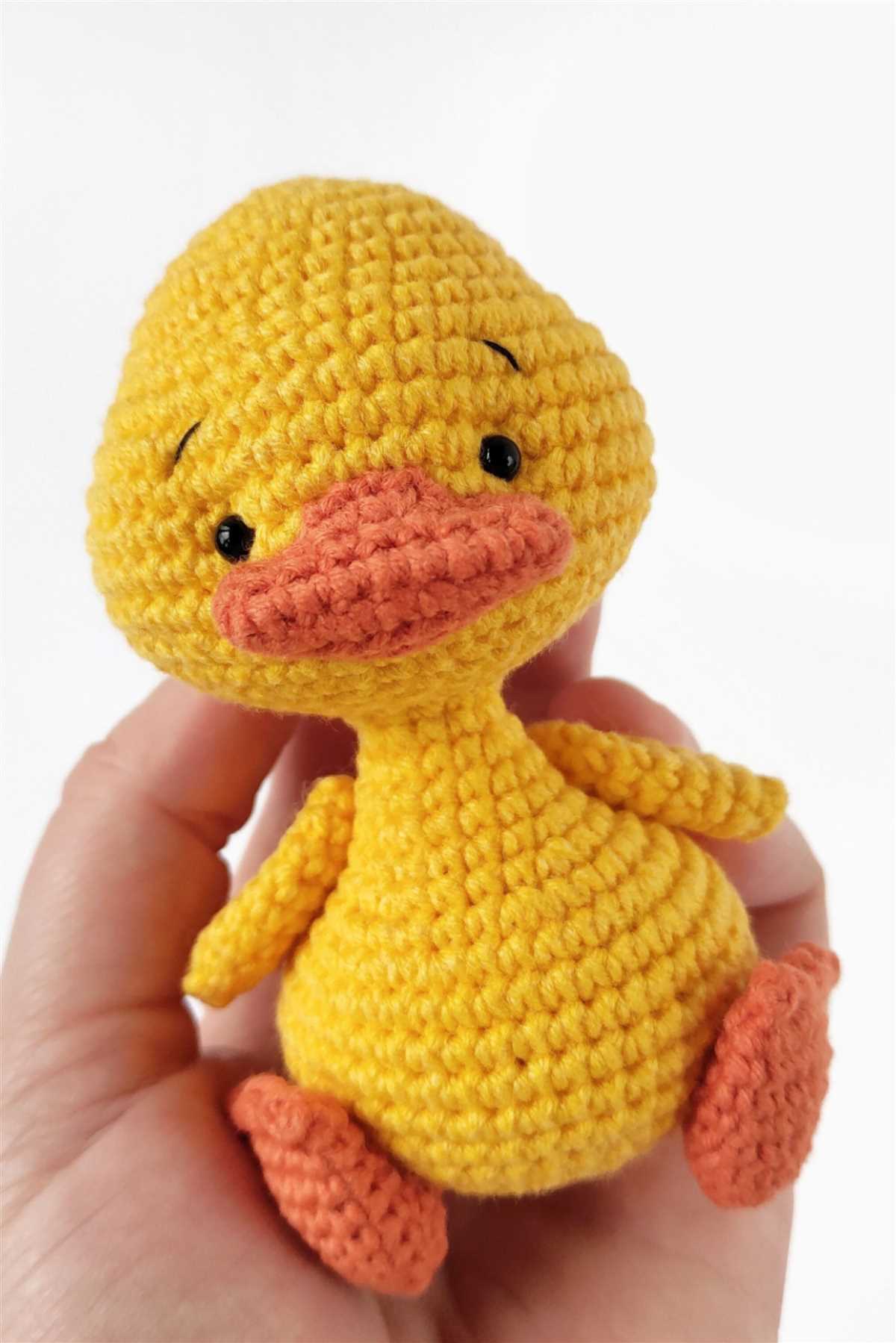Easter duck knitting pattern