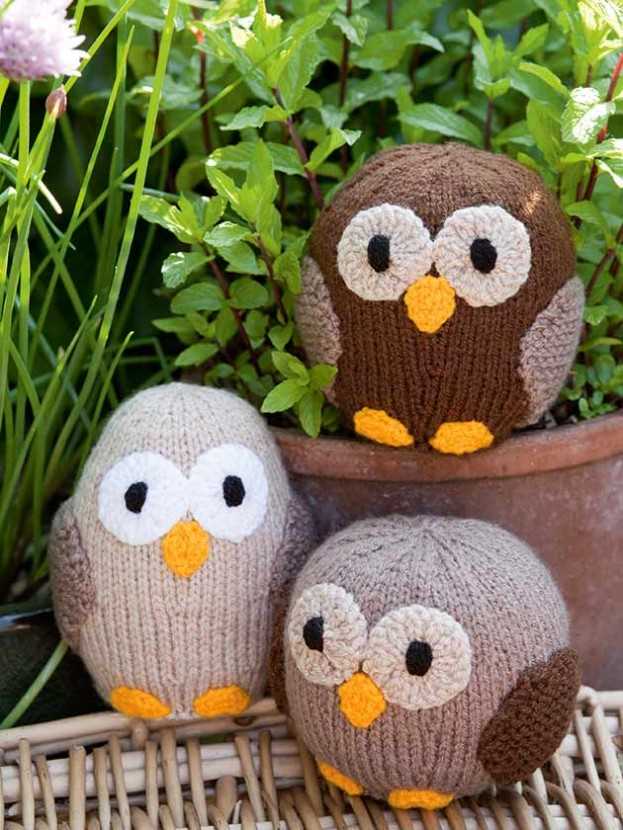 Owl toy knitting pattern