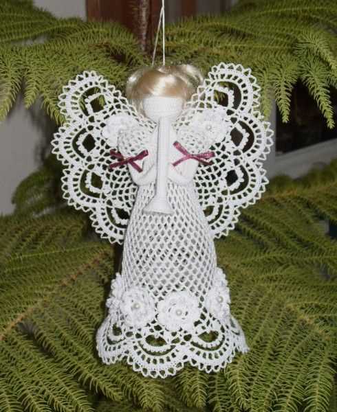 Knit angel tree topper pattern