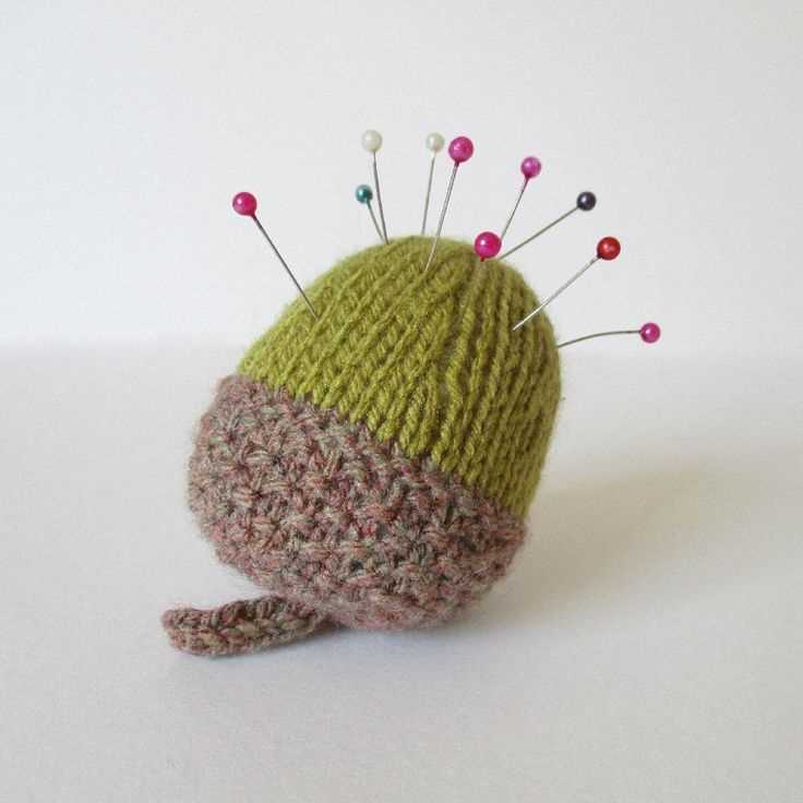 Knitted pincushion patterns