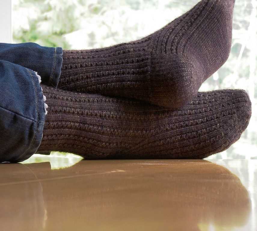 Knit ankle socks pattern